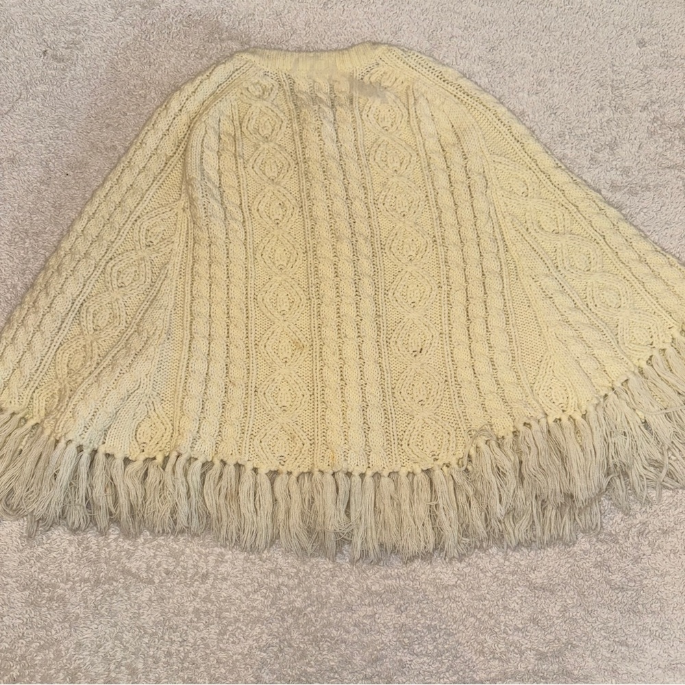 May Knit Girl’s Vintage Cream Poncho Cape with Fringe - Picture 4 of 4
